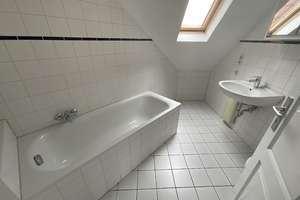 2 Zimmer-Dachgeschosswohnung mit geräumiger Wohnküche – Trappenstraße 13, 23558 Sankt Lorenz Nord, Lübeck – Vorschaubild 10