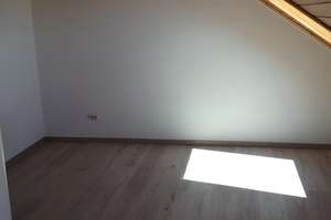 Zuhause mit einem Zimmer in Klein-Winternheim – Konsul-Vejento-Straße 26, 55270 Klein-Winternheim – Vorschaubild 2