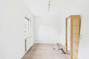 Charmantes Fachwerk-Mehrfamilienhaus mit Gewerbeeinheit in zentraler Lage von Frankfurt-Fechenheim � – 60386 Fechenheim, Frankfurt am Main – Vorschaubild 9