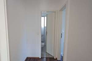 Freistehende helle 3-Zimmer-Wohnung mit Balkon in Bremen – Die vollständige Adresse der Immobilie erhältst du vom Anbieter., 28327 Neue Vahr Südost, Bremen – Vorschaubild 4