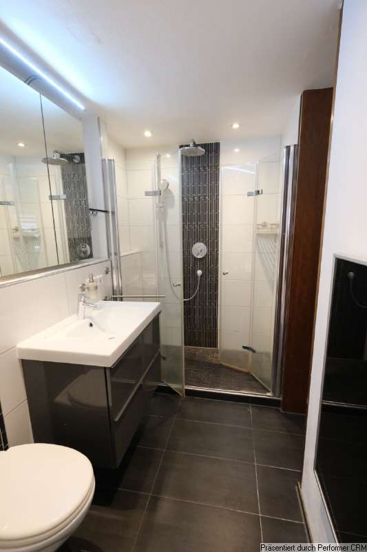 Immobilie in Remseck am Neckar - Aufwändig modernisiert, große Räume, viele Optionen - Bild 14