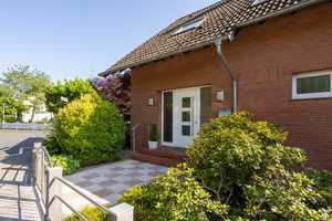 Einziehen & Wohlfühlen - Modernisiertes geräumiges Haus mit Garten & Garage – Dammelsfurther Weg 1, 51503 Rheinisch-Bergischer Kreis – Vorschaubild 2