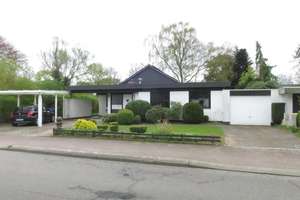 Ein- bis Zweifamilienhaus auf einem großzügigen Grundstück – Krückenkrug 27a, 24536 Einfeld, Neumünster – Vorschaubild 1