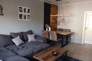 Moderne Stadtwohnung: 3 Zimmer mit Balkon in zentraler Lage