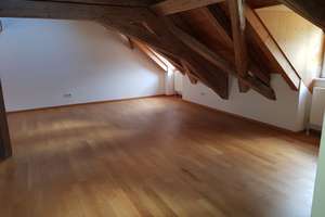 Seltene Gelegenheit: 3 Zimmer-Dachgeschosswohnung mit Loftcharakter im Schlossbereich Prüfening – Prüfeninger Schlossstraße 73 e, 93051 Großprüfening-Dechbetten-Königswiesen, Regensburg – Vorschaubild 2