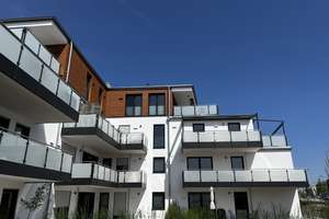 Wohnung mit Balkon, hochwertiger Einbauküche und Außenstellplatz im Inneren Westen  – Von-Brettreich-Straße 3, 93049 Westenviertel, Regensburg – Vorschaubild 3