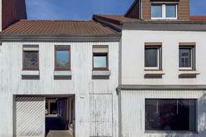 Wohnen, Vermieten, Entwickeln: Mehrfamilienhaus, Zweifamilienhaus mit Scheune
