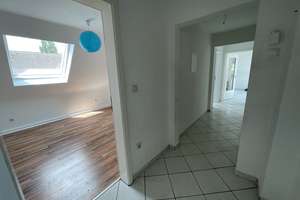 Ideale Aufteilung / langer Flur / EBK – Voßstr. 144, 45966 Gladbeck – Vorschaubild 8