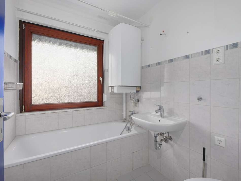 Badezimmer Hauptgebäude Wohnun