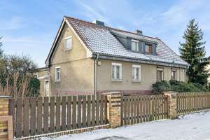 Gemütliche Doppelhaushälfte auf großem Grundstück in Schöneiche bei Berlin