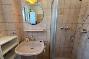 Lengsdorf: Gut vermietetes 4-Parteienhaus mit großem Grundstück – Die vollständige Adresse der Immobilie erhältst du vom Anbieter., 53127 Lengsdorf, Bonn – Vorschaubild 17