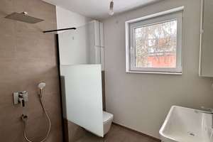 Großzügiges Neubau Einfamilienhaus mit ca. 160 m² auf drei Ebenen in Berlin Rudow – Die vollständige Adresse der Immobilie erhältst du vom Anbieter., 12487 Johannisthal, Berlin – Vorschaubild 26