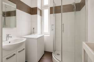 ***charmante Altbau-Wohnung zum Soforteinzug*** – Die vollständige Adresse der Immobilie erhältst du vom Anbieter., 10551 Moabit, Berlin – Vorschaubild 11