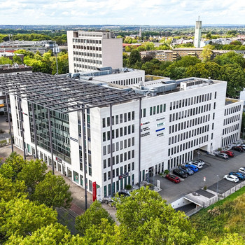 Repräsentative Bürofläche im Office-Park Rheinlanddamm!