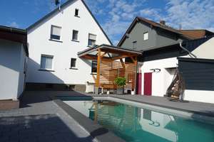 Ihr neues Traumhaus:  Komplett saniert, mit Pool und Gartenparadies – Die vollständige Adresse der Immobilie erhältst du vom Anbieter., 64589 Stockstadt am Rhein – Vorschaubild 2