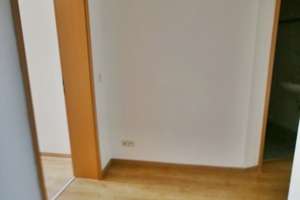 Einbauküche & großem Balkon in City-Nähe gesucht? – Glockenstraße 3, 9130 Sonnenberg, Chemnitz – Vorschaubild 11