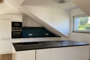 Wohnen mit Charakter: Großzügiges Penthouse in Wiesbaden-Dotzheim – Die vollständige Adresse der Immobilie erhältst du vom Anbieter., 65199 Dotzheim, Wiesbaden – Vorschaubild 5