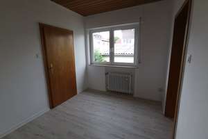 Schönes Haus mit sechs Zimmern in Groß-Gerau (Kreis), Büttelborn – Die vollständige Adresse der Immobilie erhältst du vom Anbieter., 65472 Büttelborn – Vorschaubild 7