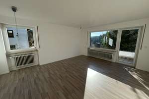 Lichtdurchflutete 2-Zimmer-Wohnung mit Balkon und einer wunderschönen Aussicht – 78144 Schramberg – Vorschaubild 4