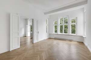 Güntzelkiez I Repräsentative Altbauwohnung im erstklassigen Zustand I 2x Balkon I Küche I bezugsfrei