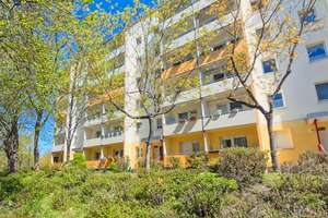 sonnige 4-Zimmer-Wohnung mit Balkon in grüner Umgebung – Am Bernsdorfer Hang 11, 9126 Bernsdorf, Chemnitz – Vorschaubild 10