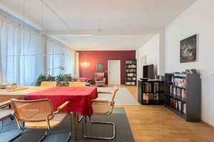 Viel Raum zur Entfaltung: 4-Zimmer-Wohnung mit Balkon in Nürnberg-Gostenhof – Die vollständige Adresse der Immobilie erhältst du vom Anbieter., 90429 Bärenschanze, Nürnberg – Vorschaubild 5
