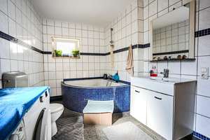 Zwei Wohneinheiten, ein besonderes Zuhause - ca. 160 m² mit großer Terrasse – 90768 Dambach, Unterfürberg, Fürth – Vorschaubild 8