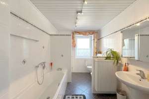 Wunderschönes saniertes Ein- bis Zweifamilienhaus mit Scheune, Garage und großem Garten! – Die vollständige Adresse der Immobilie erhältst du vom Anbieter., 54317 Lorscheid – Vorschaubild 5
