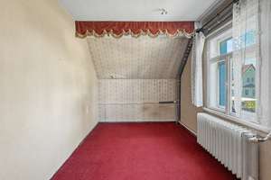 Haus mit Potenzial: Doppelhaushälfte mit 4 Zimmern und großem Garten in Leipzig-Grünau – Die vollständige Adresse der Immobilie erhältst du vom Anbieter., 4207 Grünau-Siedlung, Leipzig – Vorschaubild 11