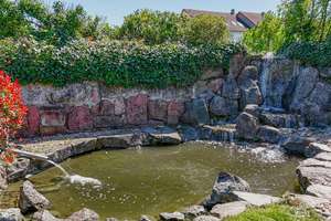 Wo Wohnen zur Lebenskunst wird: Exklusive Villa mit Spa-Oase und Traumgarten – Die vollständige Adresse der Immobilie erhältst du vom Anbieter., 97753 Karlstadt – Vorschaubild 19