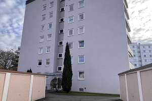Hübsches Appartement mit Balkon – Die vollständige Adresse der Immobilie erhältst du vom Anbieter., 89233 Neu-Ulm – Vorschaubild 2