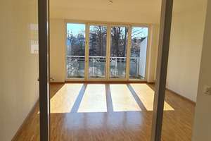Traumhaft wohnen - frei, absolut ruhig u sonnig, : 3-Zi-Whg./Prov.Frei – Bautzener Str. 28, 80997 Moosach-Bahnhof, München – Vorschaubild 9