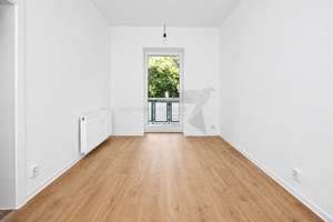 !! Erstbezug nach Sanierung !! Coole 2 Raum EG-Whg. mit Balkon und Tageslichtbad – Am schnellen Markt 11, 9131 Ebersdorf, Chemnitz – Vorschaubild 7