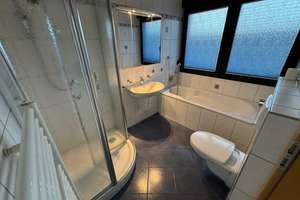 Großzügige 3,5-Zimmer-Eigentumswohnung mit Dachterrasse in Bottrop – Die vollständige Adresse der Immobilie erhältst du vom Anbieter., 46238 Batenbrock, Bottrop – Vorschaubild 5