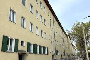 Helle 2-Zimmer-Altbauwohnung in Prenzlauer Berg | Provisionsfrei | Bezugsfrei | viel Grüner Innenhof – Ostseestraße 58, 10409 Prenzlauer Berg, Berlin – Vorschaubild 11