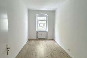 Der perfekte Start in die Unabhängigkeit - 2 Zimmer mit EBK für Singles & Berufseinsteiger – Hans-Sachs-Straße 27, 9126 Lutherviertel, Chemnitz – Vorschaubild 2