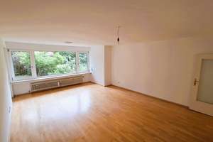 Seltene Gartenwohnung mit Hausgefühl: 4,5 Zimmer, Terrasse, Hobbyraum und Garage