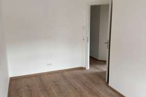 Neubau Erstbezug! moderne DHH mit EBK in Erding – Die vollständige Adresse der Immobilie erhältst du vom Anbieter., 85435 Erding – Vorschaubild 6