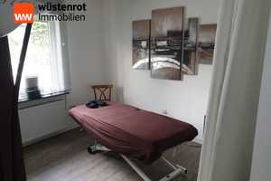 Top Lage!
Teilvermietetes, tolles freistehendes Zweifamilienhaus in Moers. – Wesel (Kreis) – Vorschaubild 14