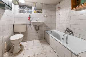 Property thumbnail 25