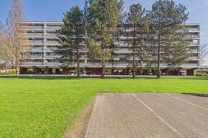 Exklusive Eigentumswohnung mit ca. 106 m² Wohnfläche, zwei Balkonen und Carport in Bonn-Auerberg