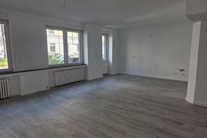 Viel Platz für den Alltag in dieser 4-Zimmer-Wohnung in Düsseldorf Rath – Rather Kreuzweg 61, 40472 Rath, Düsseldorf – Vorschaubild 3