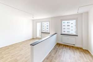 Tolle 4-Raum-Wohnung mit 2 Bädern und Balkon – Albert-Köhler-Str. 45, 9122 Morgenleite, Chemnitz – Vorschaubild 1