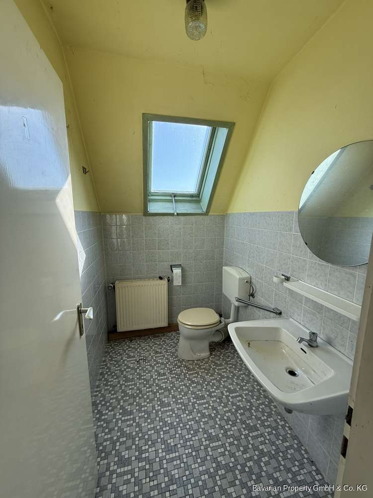 Immobilie in Geiselhöring - Viel Platz für die Familie: Zweifamilienhaus auf 970 m² Grundstück - Bild 9