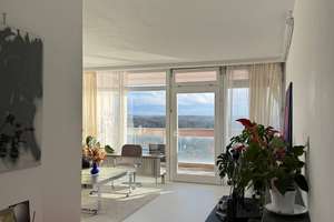 Helle 2-Zimmer Wohnung im 13. OG mit Balkon in Wolfsburg-Schillerteich – Am Mühlengraben 24, 38440 Schillerteich, Wolfsburg – Vorschaubild 4