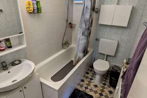 sehr schöne möbilierte 3-Zimmer-Wohnung mit Balkon in Stuttgart-Fasanenhof – Fasanenhofstraße 4, 70565 Fasanenhof, Stuttgart – Vorschaubild 7