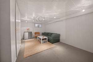 Reihenmittelhaus in angenehmer Wohnlage mit hoher Lebensqualität – Die vollständige Adresse der Immobilie erhältst du vom Anbieter., 34123 Waldau, Kassel – Vorschaubild 8