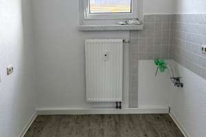 3-Raum mit Balkon – Hellgraben 10, 6449 Aschersleben – Vorschaubild 2