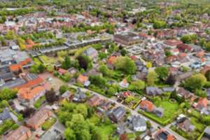 Sanierungsbedürftige, historische Stadtvilla in exklusiver Lage in Aurich – Die vollständige Adresse der Immobilie erhältst du vom Anbieter., 26603 Aurich – Vorschaubild 2