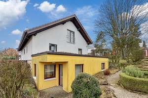 Moderne Eleganz und rustikale Akzente! – Die vollständige Adresse der Immobilie erhältst du vom Anbieter., 97297 Waldbüttelbrunn – Vorschaubild 3